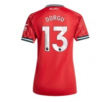 Manchester United Patrick Dorgu #13 Koszulka Podstawowa damskie 2025-26 Krótki Rękaw